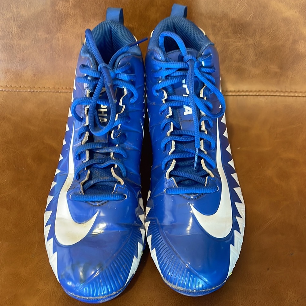 Nike cleats - Picture 5 of 8